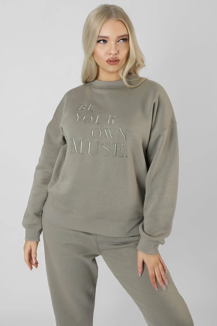 Kaiia BE YOUR OWN MUSE EMBROIDERED SWEATSHIRT KHAKI CLOTHING 7 Kaiia BE YOUR OWN MUSE EMBROIDERED SWEATSHIRT KHAKI CLOTHING