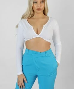 Kaiia TWIST FRONT LONG SLEEVE CROP TOP WHITE 9 Kaiia TWIST FRONT LONG SLEEVE CROP TOP WHITE