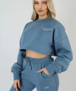 Kaiia BE YOUR OWN MUSE WAVE PRINT CROPPED SWEATSHIRT BLUE CLOTHING