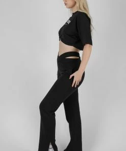 Kaiia CLOTHING MELBOURNE BULL RING HEM CROPPED T-SHIRT BLACK