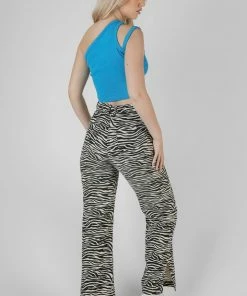 Kaiia CLOTHING ASYMMETRIC STRAP TOP BLUE 9 Kaiia CLOTHING ASYMMETRIC STRAP TOP BLUE