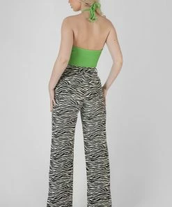 Kaiia KEYHOLE STRAPPY CROP TOP GREEN