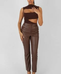 Kaiia ASYMMETRIC CUT AWAY BODYSUIT CHOCOLATE