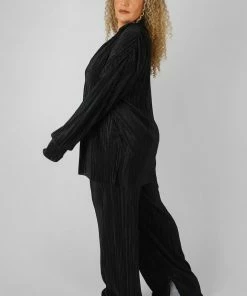 Kaiia CLOTHING CURVE OVERSIZED PLISSE SHIRT BLACK