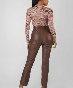 Kaiia PRINTED MESH RUCHED FRONT CROP TOP BROWN CLOTHING