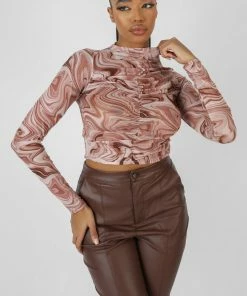 Kaiia PRINTED MESH RUCHED FRONT CROP TOP BROWN CLOTHING