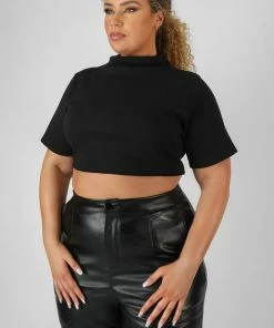 Kaiia CURVE HIGH NECK RIBBED CROPPED T SHIRT BLACK CLOTHING