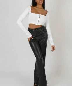 Kaiia SQUARE NECK HOOK AND EYE TOP WHITE CLOTHING