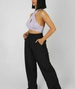 Kaiia CLOTHING WRAP FRONT HALTER CROP TOP LILAC
