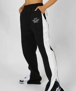 Kaiia STRAIGHT LEG VARSITY JOGGERS BLACK