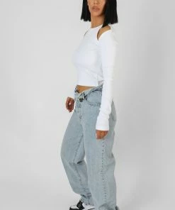 Kaiia CUT OUT SHOULDER TOP ECRU CLOTHING 8 Kaiia CUT OUT SHOULDER TOP ECRU CLOTHING