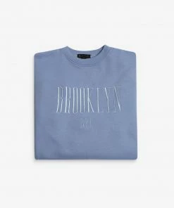 Kaiia BROOKLYN EMBROIDERED SWEATSHIRT BLUEBELL