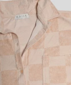 Kaiia OVERSIZED CHECKERBOARD TOWELLING SHIRT SAND CLOTHING