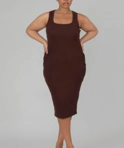Kaiia CLOTHING CURVE BODYCON SCOOP NECK MIDI DRESS CHOCOLATE