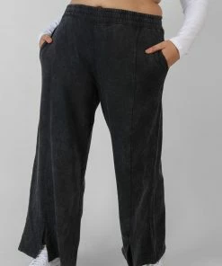 Kaiia CLOTHING CURVE SPLIT FRONT SEAM DETAIL WIDE LEG JOGGERS ACID WASH