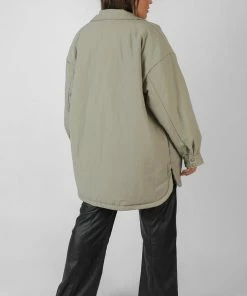 Kaiia CURVE PADDED OVERSIZED SHACKET ELM