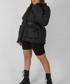 Kaiia CURVE BELTED PUFFER BLAZER BLACK CLOTHING