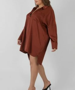 Kaiia CURVE SATIN SHIRT DRESS CHOCOLATE CLOTHING