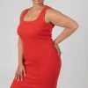 Kaiia CURVE BODYCON SCOOP NECK MIDI DRESS RED CLOTHING