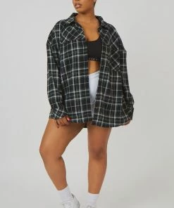 Kaiia CURVE CHECK SHIRT IN BLACK WITH BUTTON FASTENING