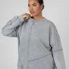 Kaiia CURVE OVERSIZED RAW EDGE SWEATSHIRT ACID WASH