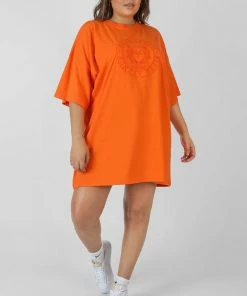 Kaiia CLOTHING CURVE MANHATTAN EMBROIDERED OVERSIZED T-SHIRT DRESS ORANGE