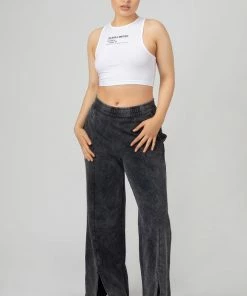 Kaiia OVERSIZED FIT SPLIT FRONT SEAM DETAIL WIDE LEG JOGGERS ACID WASH