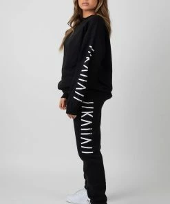 CLOTHING OVERSIZED Kaiia Branded SLOGAN JOGGERS BLACK