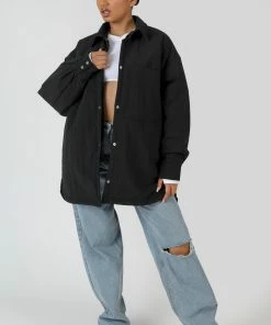 Kaiia PADDED OVERSIZED SHACKET BLACK