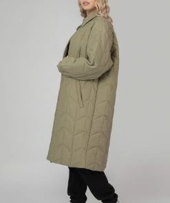 Kaiia CLOTHING CHEVRON QUILTED LONGLINE JACKET KHAKI
