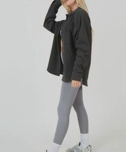 Kaiia OVERSIZED POCKET FRONT SHACKET GREY ACID WASH