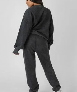 Kaiia LOS ANGELES ACID WASH OVERSIZED SWEATSHIRT GREY CLOTHING