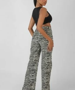 Kaiia UNDERBUST DETAIL CROP TOP BLACK