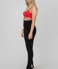 Kaiia STRAPPY TIE CROPPED BRALET RED