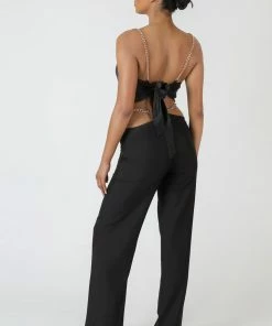 Kaiia CLOTHING CHAIN STRAP HANDKERCHIEF TOP BLACK