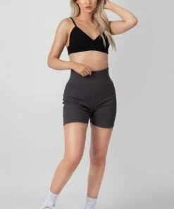 Kaiia CLOTHING TRIANGLE RIBBED BRALET BLACK