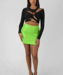 Kaiia RUCHED LONG SLEEVE CUTAWAY TOP BLACK