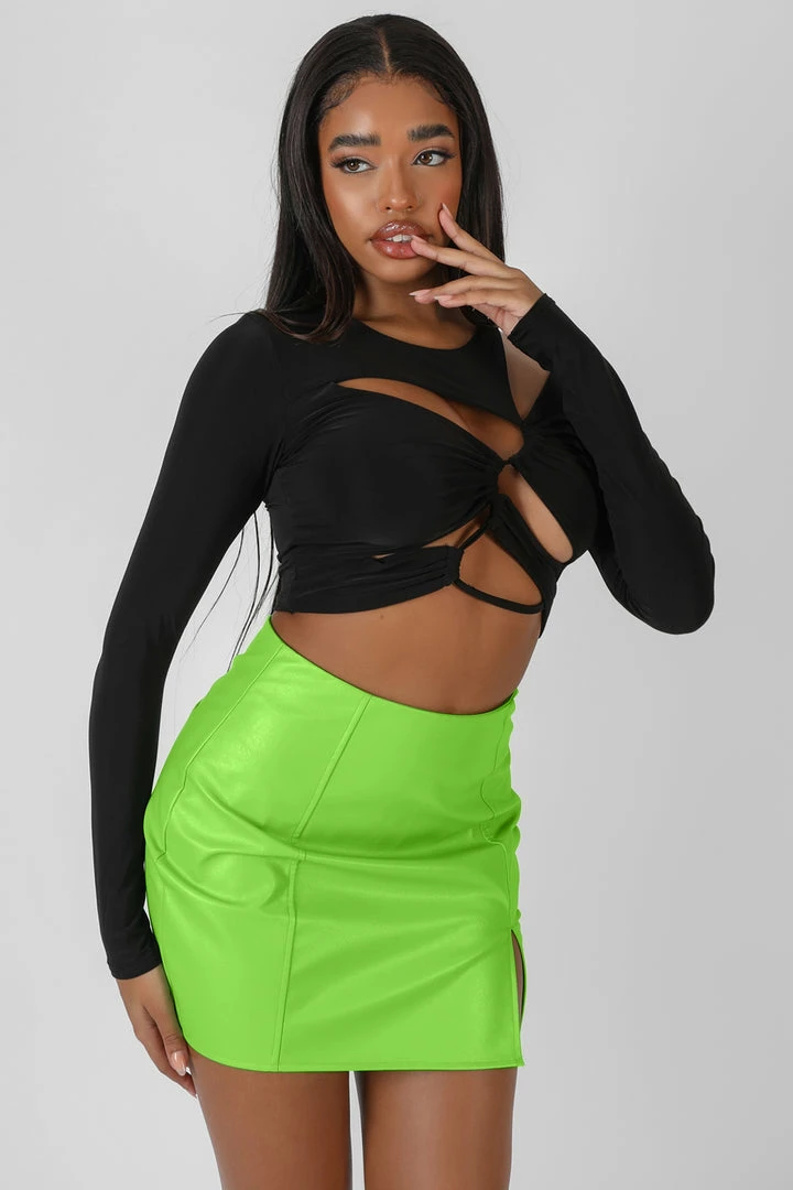 Kaiia RUCHED LONG SLEEVE CUTAWAY TOP BLACK 3 Kaiia RUCHED LONG SLEEVE CUTAWAY TOP BLACK