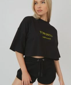 Kaiia CLOTHING EMBROIDERED SLOGAN CROPPED T-SHIRT BLACK