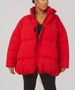 Kaiia CLOTHING CURVE PADDED TRAPEZE PUFFER RED