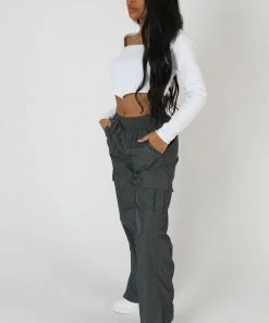 Kaiia LONG SLEEVE HANKEY CROP TOP WHITE CLOTHING