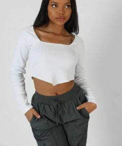 Kaiia LONG SLEEVE HANKEY CROP TOP WHITE CLOTHING