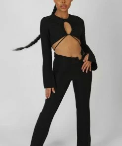 Kaiia LOOP RUCHING LONG SLEEVE TOP WITH SPLITS BLACK