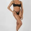 Kaiia CUT OUT V FRONT THONG BLACK