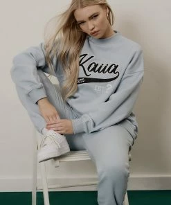 Kaiia VARSITY EMBROIDERY SWEATSHIRT ICE BLUE